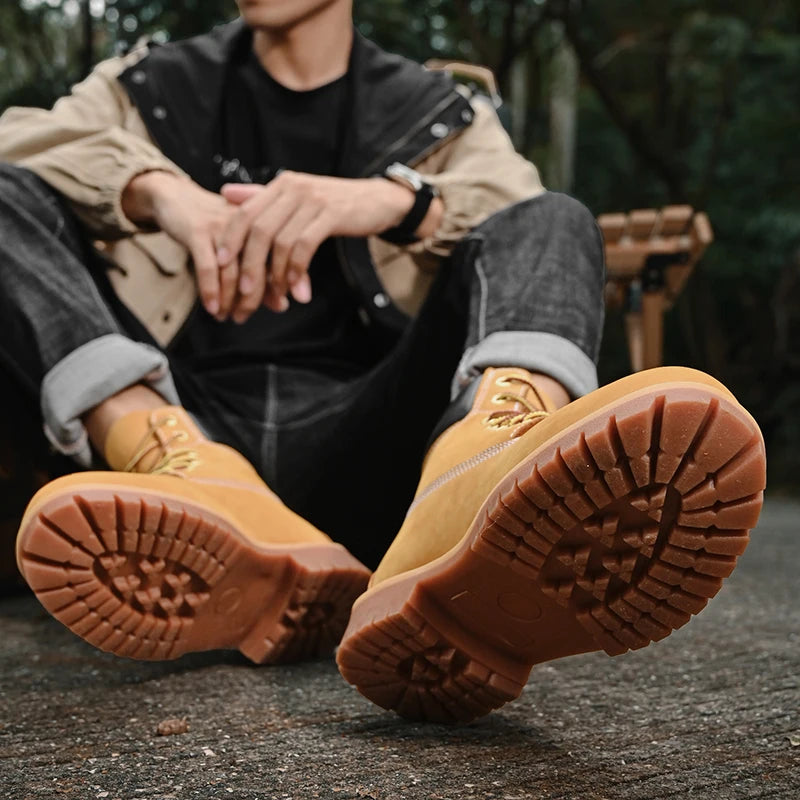 Boots Men High Top Boots High Quality Women Leather Shoes Fashion Outdoor Sneakers Men Lace Up Non-Slip Ankle Boots for Couple