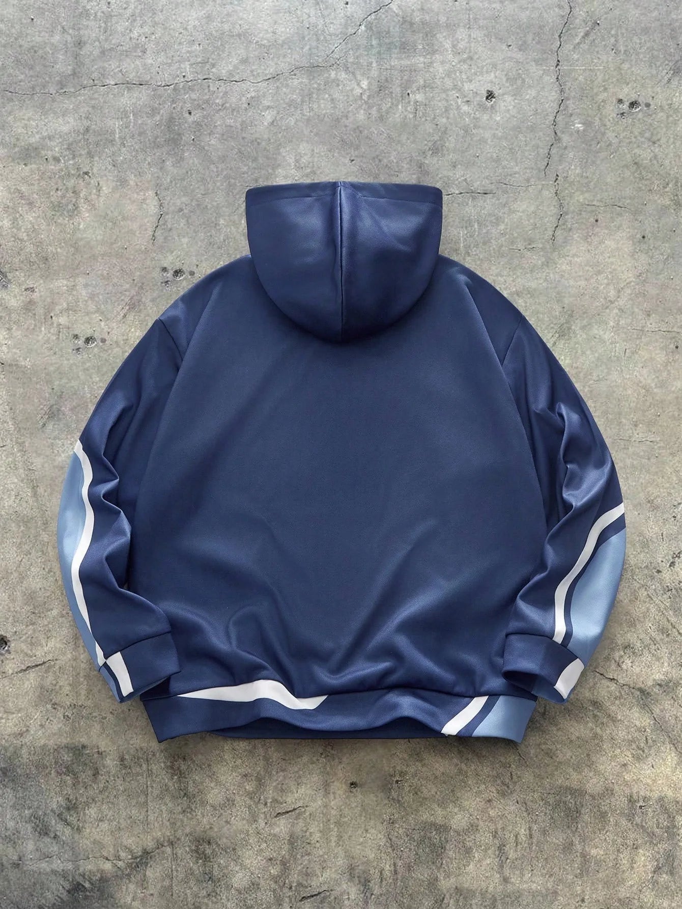 The new men's hooded sweatshirt for Spring and Autumn 2025 features a casual comfortable and soft 3D pattern print