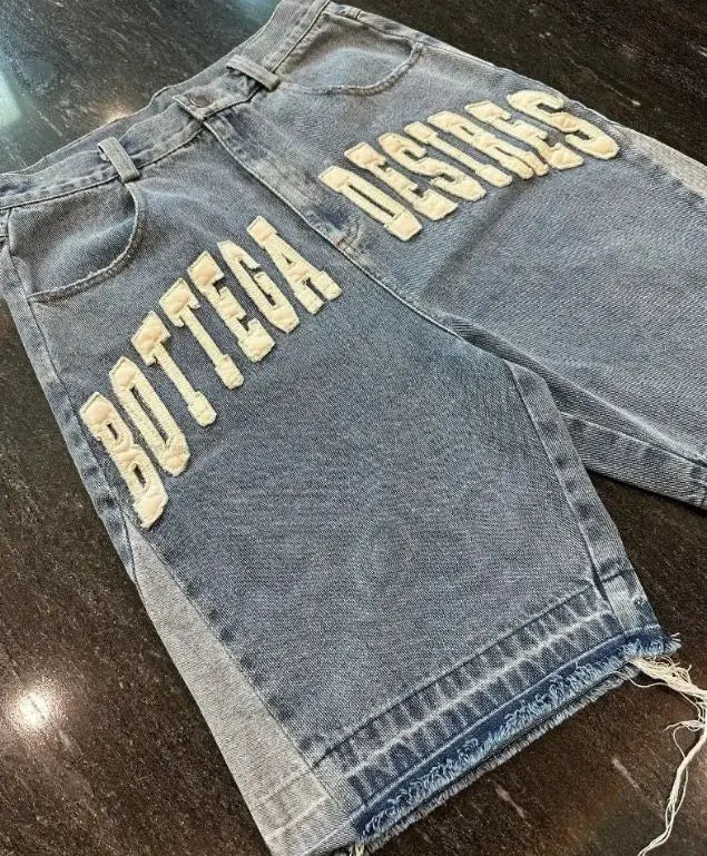 Korean Reviews Many Men's Clothes Denim Shorts Hip-hop Street Splicing Embroidery Retro Casual Pants Letters 1 /2 Jeans for Man