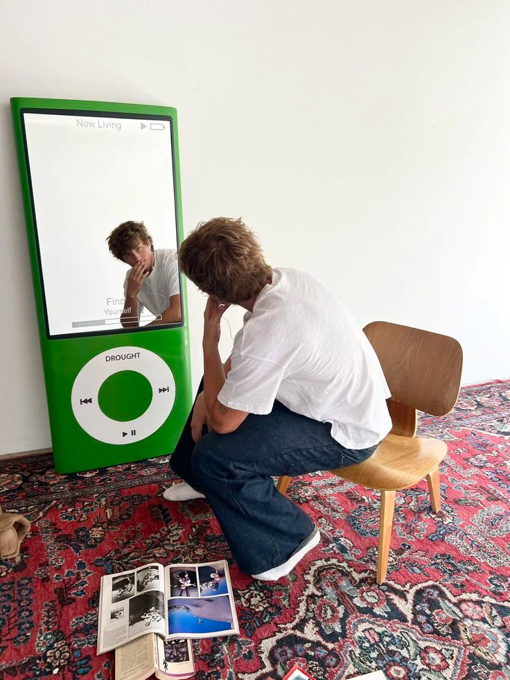 Creative player ipod mp3 solid wood glass mirror, full-body mirror full-length mirror home decoration mirror trendy home