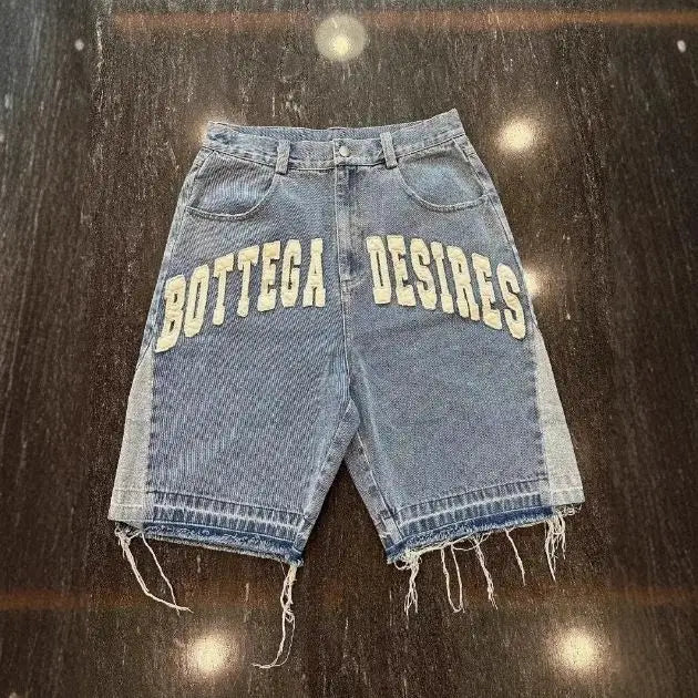 Korean Reviews Many Men's Clothes Denim Shorts Hip-hop Street Splicing Embroidery Retro Casual Pants Letters 1 /2 Jeans for Man