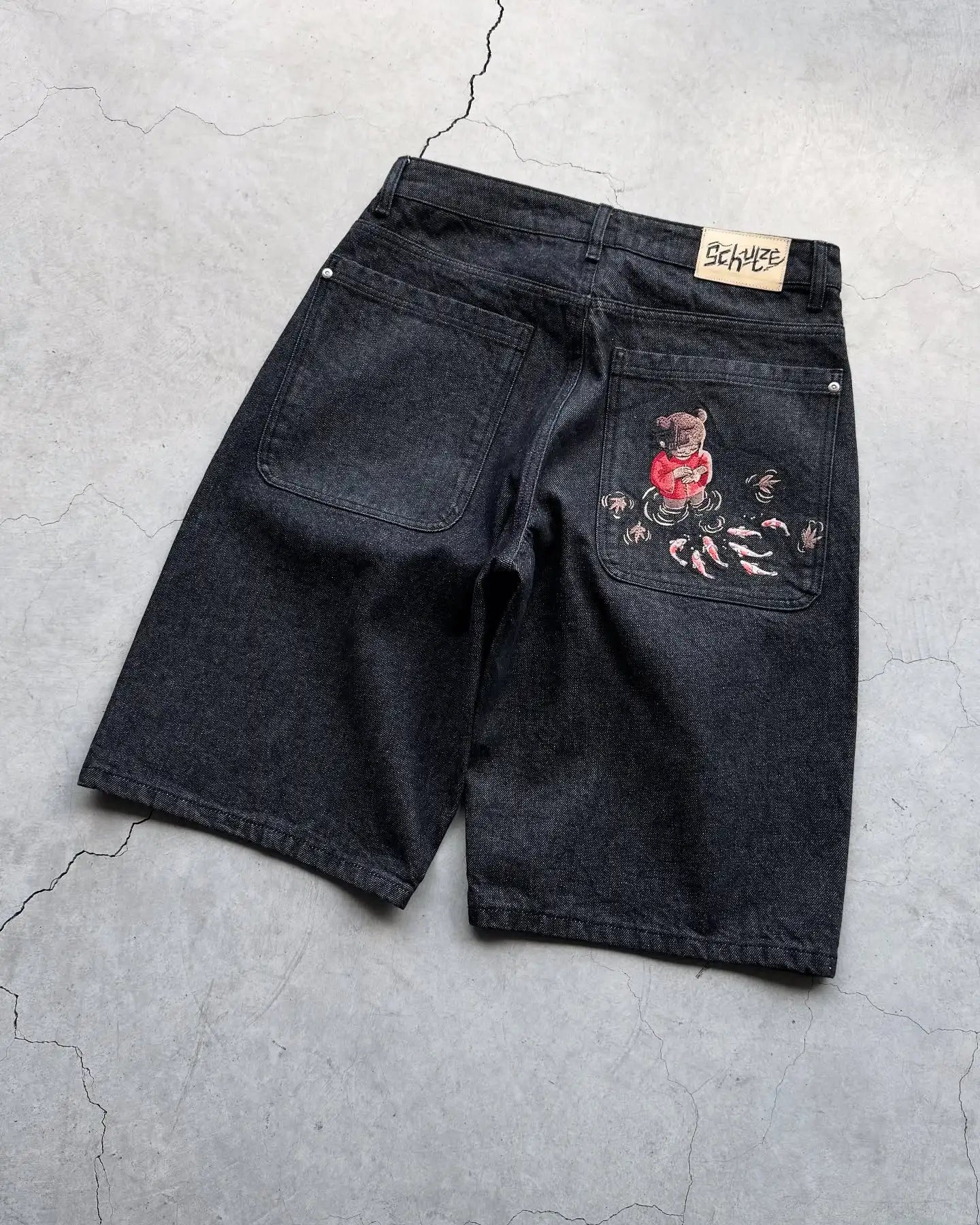 Fashion Cherry Blossom Pocket Embroidery Jeans Shorts Men Women Retro Baggy Black Denim Short Y2k Jorts Hip Hop Streetwear Pants