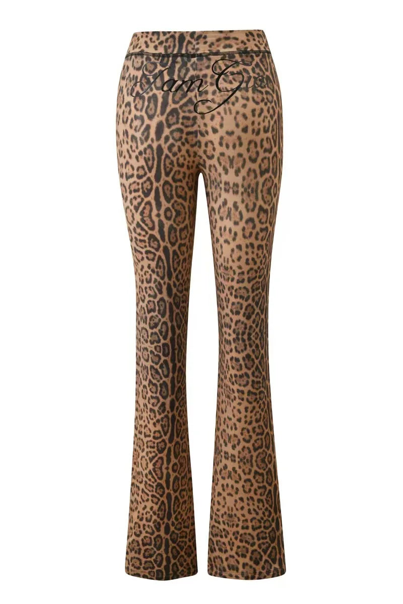 GIA New Stylish Coffee-Colored Velvet Zip-Up Hooded Jacket & Relaxed Slim-Fit Pants Comfortable Minimalist Set